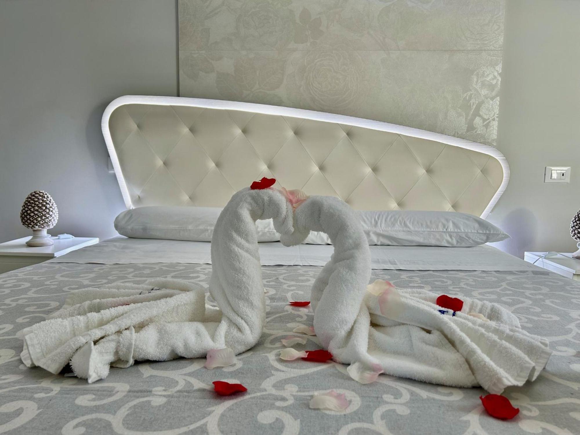 Vista Mare Apartments Giardini Naxos Ngoại thất bức ảnh