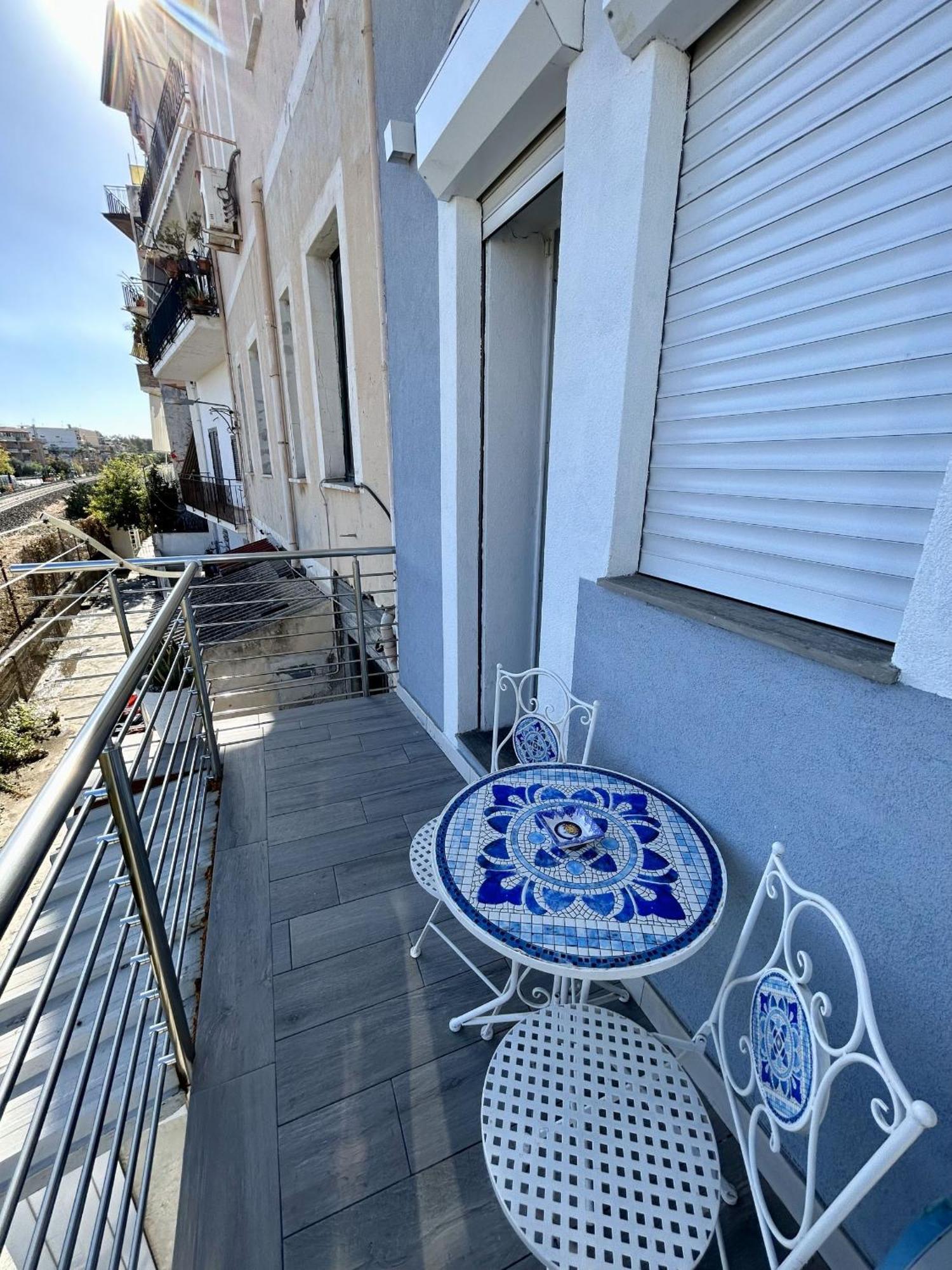 Vista Mare Apartments Giardini Naxos Phòng bức ảnh